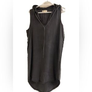 ***Anthropologies **Cloth & Stone Sleeveless Charcoal Hoodie Tunic Dress .